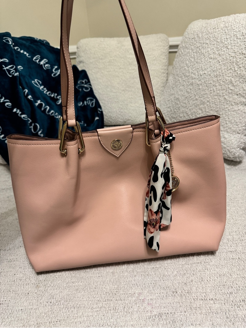Anne Klein Soft Pink Tote Purse Multiple Organizing Pockets